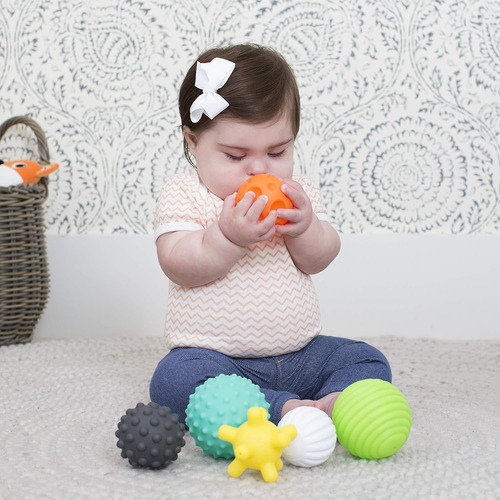 Infantino Textured Multi Ball Set - Juguete Para La Explo...