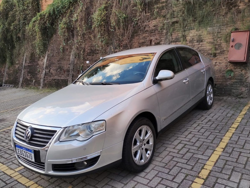 Volkswagen Passat 2.0 Tfsi Comfortline 4p