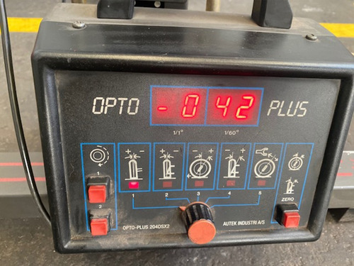 Alineadora Autek Industri - Opto Plus 204dsx2 - Usada