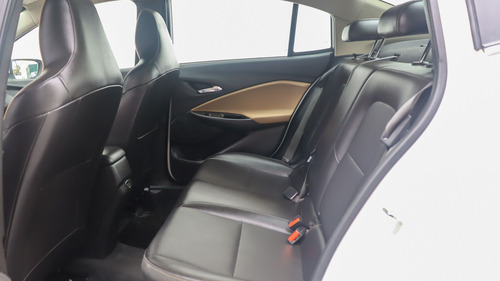 Chevrolet Onix 1.2 Premier At