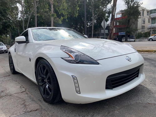 Nissan 370Z 3.7 Touring At