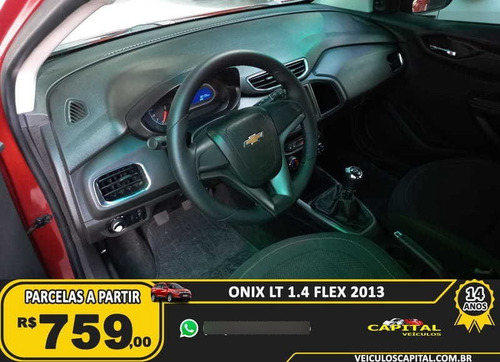 Imagem 11 de 12 de Chevrolet Onix 1.4 Mt Lt 2013