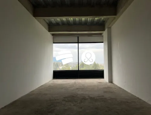 Vendo Un Gran Consultorio En Obra Gris