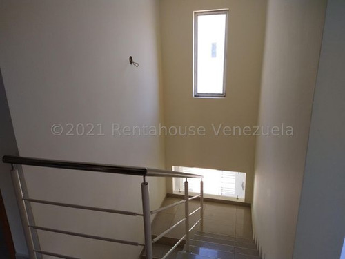 Imagen 15 de 30 de Casa En Venta Villa Paris Cabudare Lara Rah. 23-18899 // Invierta Seguro Con Rentahouse//