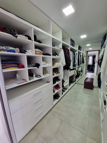 Imagen 11 de 28 de Vendo Casa 3 Dormitorios - Valle Del Golf - Impecable - Pileta