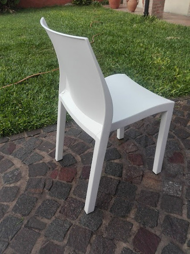 Alquiler De Sillas Plásticas