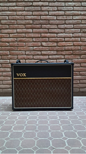 Amplificador Valvular Vox Ac30c2 C/anvil
