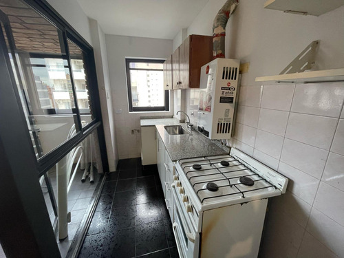 Departamento En Venta 1 Dormitorio Sobre Av Estrada