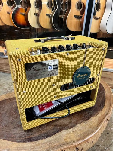 Amplificador Fender Hot Rod Series Blues Junior LTD Valvular para guitarra de 15W cor lacquered tweed 127V