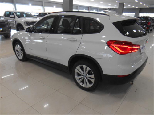 BMW X1 X1 Sdrive 2.0i Activeflex 4p Automático