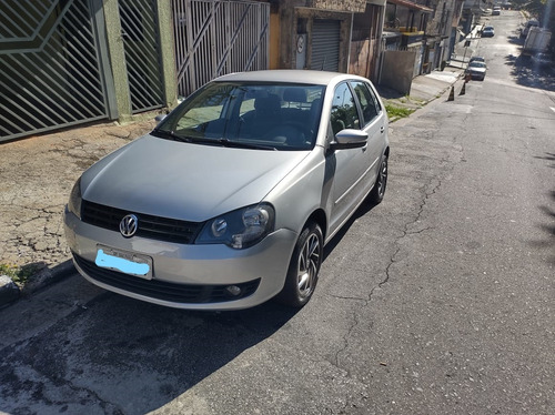 Volkswagen Polo Hat 2012