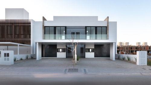 Imagen 12 de 27 de Greenville 2, Duplex De 3 Dormitorios En Venta Con Patio Asador Cochera Doble