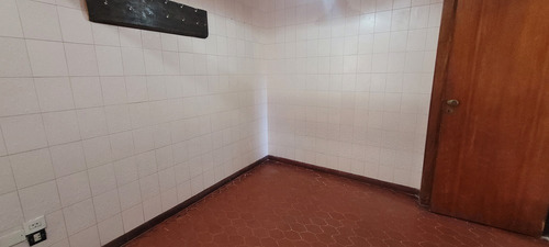 Alquiler Departamento De 4 Ambientes En Remedios De Escalada