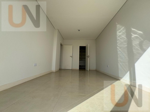 Departamento - Av. Peron
