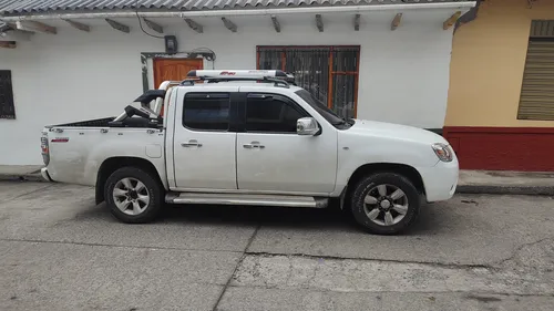 Mazda BT-50 2.2 B22c29 4x2
