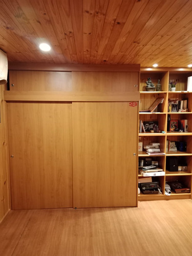 Exclusiva Residencia De 350 M² Con Piscina Y Quincho.