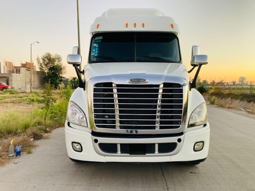 Imagen 5 de 15 de Freightliner Año 2013 Mexicono% Original Impecable