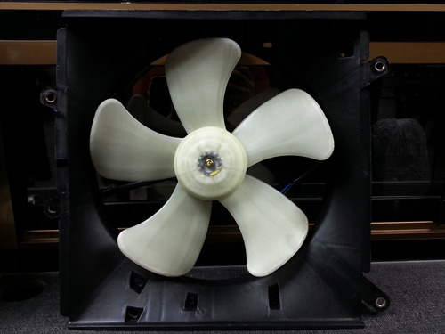 Electroventilador Radiador Toyota Corolla Baby Camry 1.6 T1