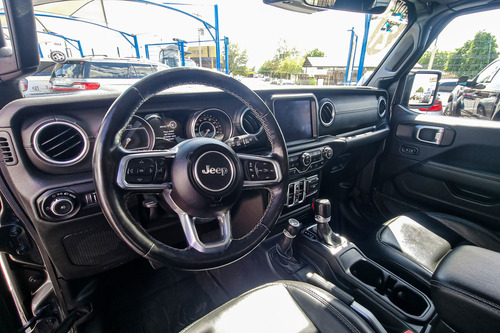 Jeep Wrangler 3.6 Unlimited Sahara 4x4 At