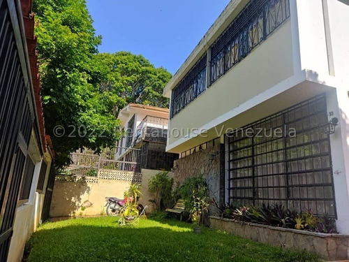 Casa Para Venta En Colinas De Bello Monte 23-2937