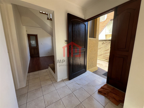 Casa En Bosques De Montemar Cercano A Av. Edmundo Eluchans