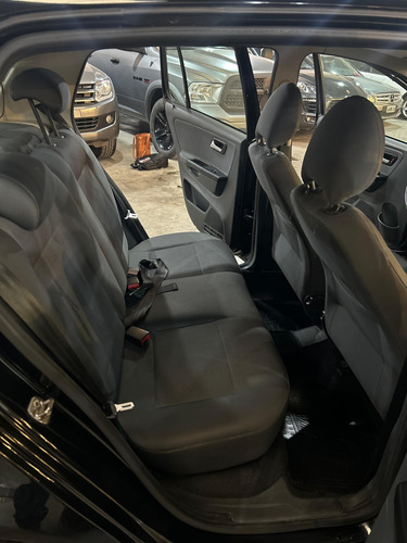 Volkswagen Fox 1.6 Highline