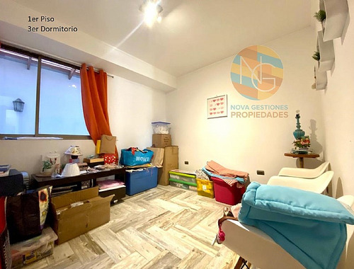 Casa En La Florida, 1000 M2 De Terreno, 350 M2 Construidos.