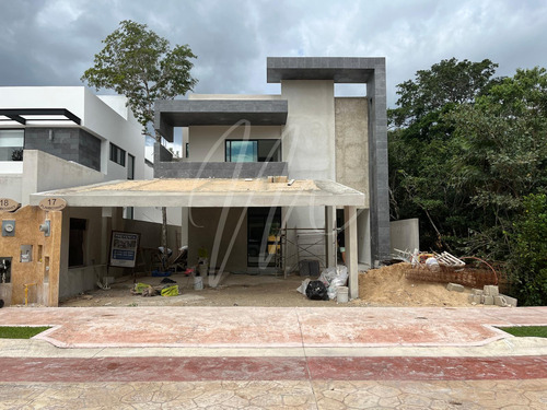 Casa En Pre Venta En Cancun, Lagos Del Sol