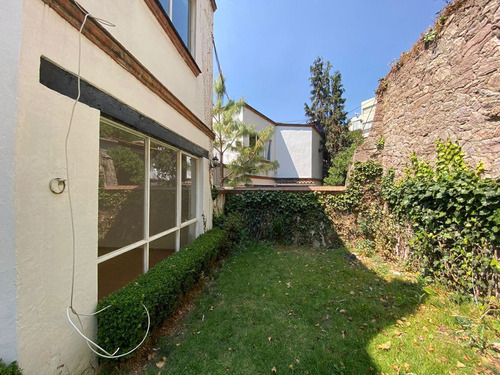 Casa En Renta En Lomas De Tecamachalco