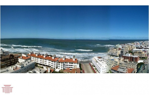 Apartamento En Punta Del Este , Peninsula - Ref: 10795