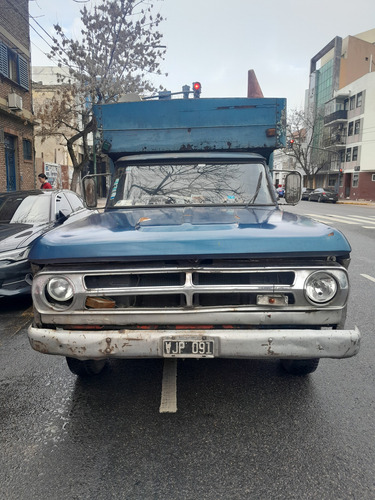 Camioneta Dodge D200 Perkins 4 Trabajando 81