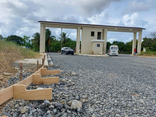 Imagen 4 de 6 de Solares Baratos Y Fiados En Residencial Con Todos Los Servicios.