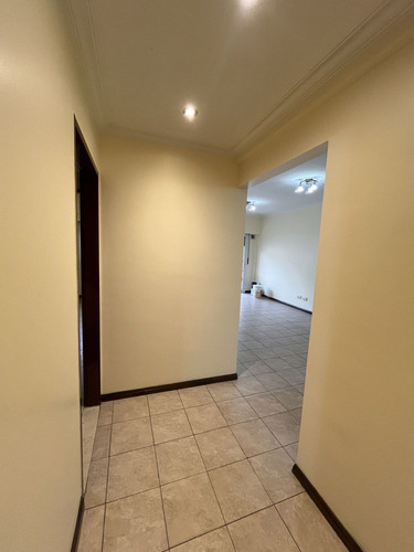 Departamento En Alquiler En Flores
