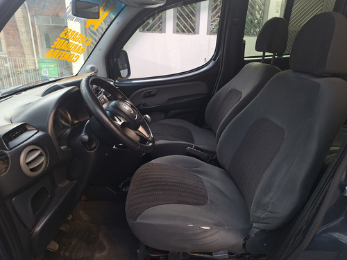 Fiat Doblo 1.8 MPI ESSENCE 16V FLEX 4P MANUAL