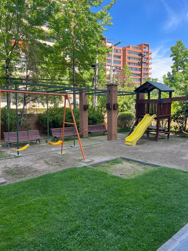 Precioso!! Remodelado - Impecable - 4 D 3 B 2 Estac Y 1 Bod