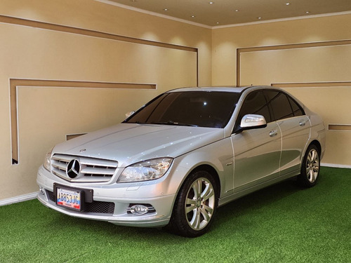 Imagen 4 de 18 de Mercedes Benz C200