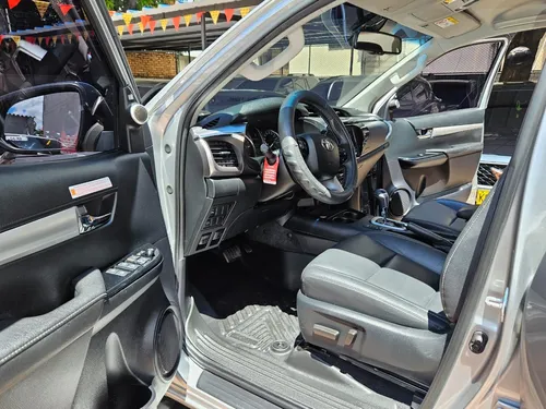 Toyota Hilux Srx 2.8 4x4 Diesel At Mod 2023