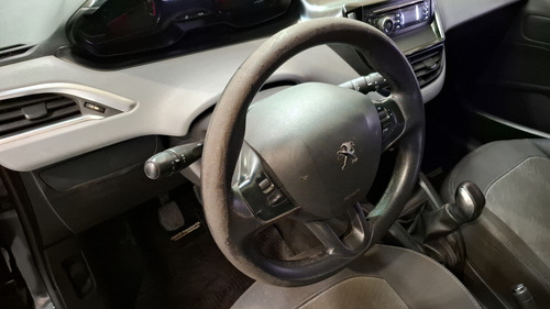 Peugeot 208 1.5 Active