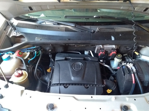 Fiat Doblò Adventure Locker 1.8 16v (flex) Motor Zero/garant