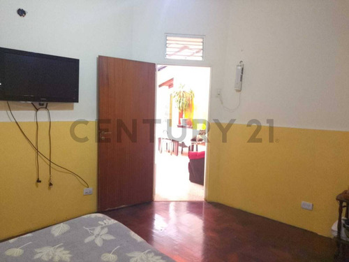 Ph En Venta 4 Ambientes Con Terraza.