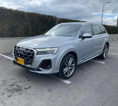Audi Q7 Quattro Sline / Mhev