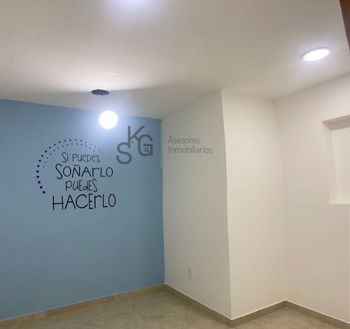 Local En Av. De Las Fuentes, Lomas De Tecamachalco