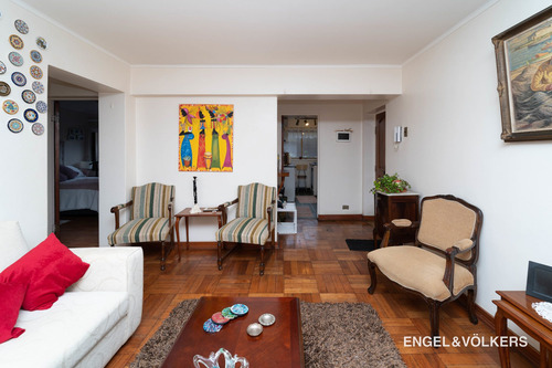 Imagen 6 de 17 de Amplio E Impecable Departamento