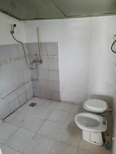 Linda Casita En Colón