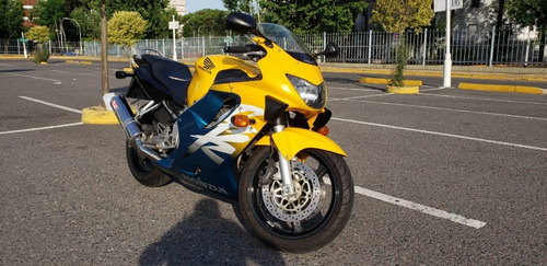 Imagen 3 de 8 de Honda Cbr 600 F 1999 Ultima Light