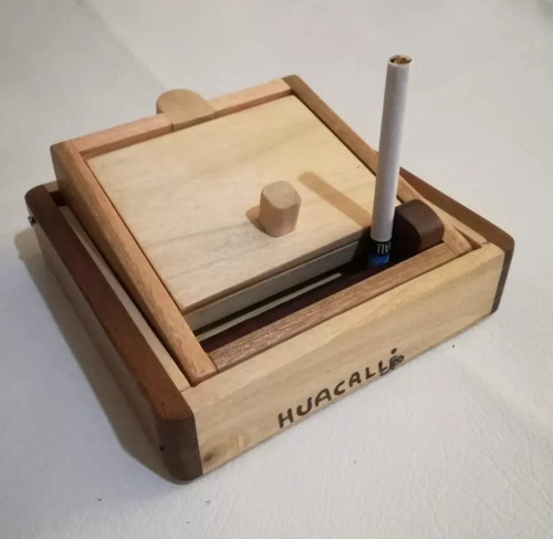 Dispensador De Cigarros Hecho Artesanalmente En Madera
