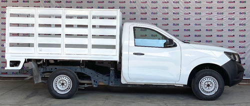 Imagen 5 de 14 de Nissan Np300 Estaquitas