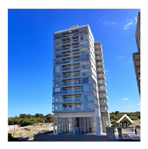 Imagen 2 de 20 de Venta Departamento 2 Dormitorios Frente Al Mar Monte Hermoso. Torres Al Mar.