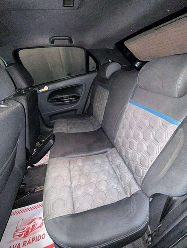 Volkswagen Gol 1.0 Seleção Total Flex 5p