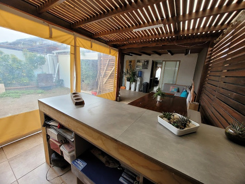 Excelente Y Amplia Casa En Condominio Cerrado Y Seguro